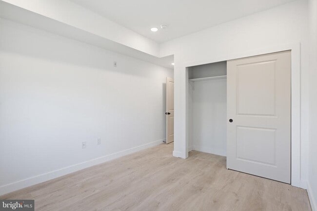 Building Photo - 2326 N 16th St
