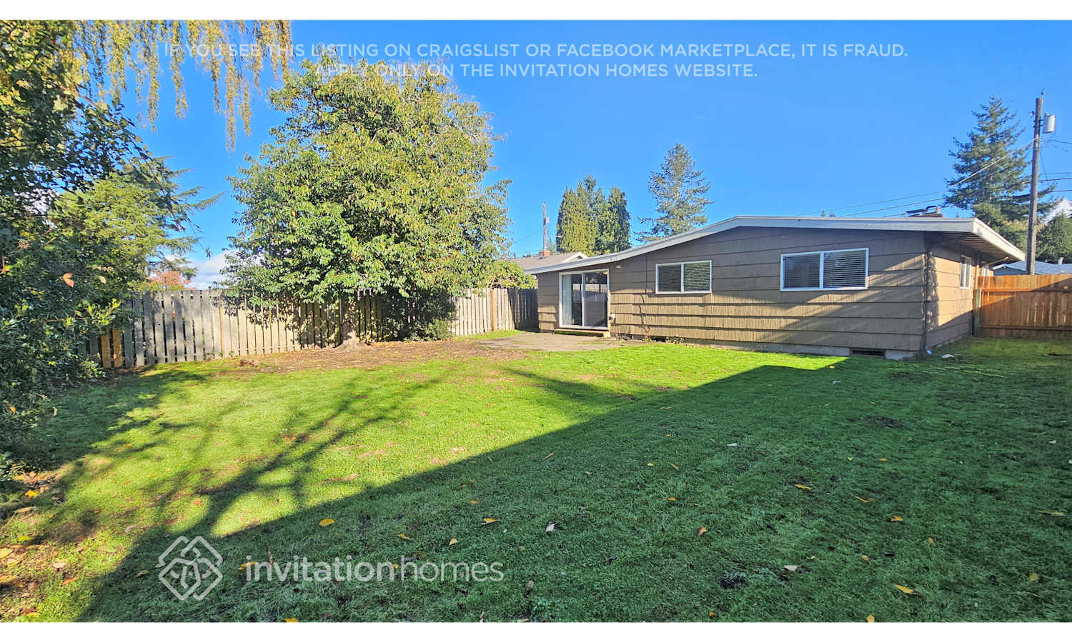 Building Photo - 1346 N Lenore Dr