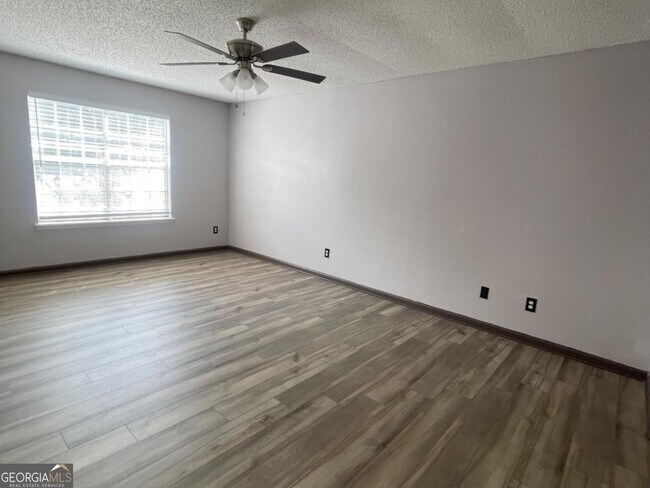 Building Photo - 4912 Windsor Downs Dr