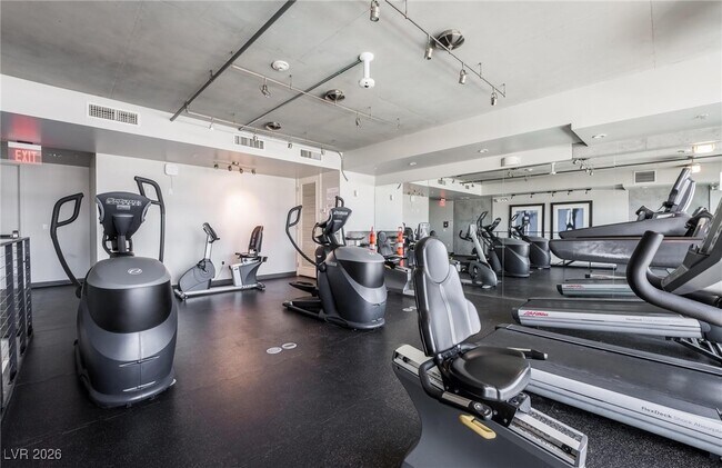 Building Photo - 353 E Bonneville Ave