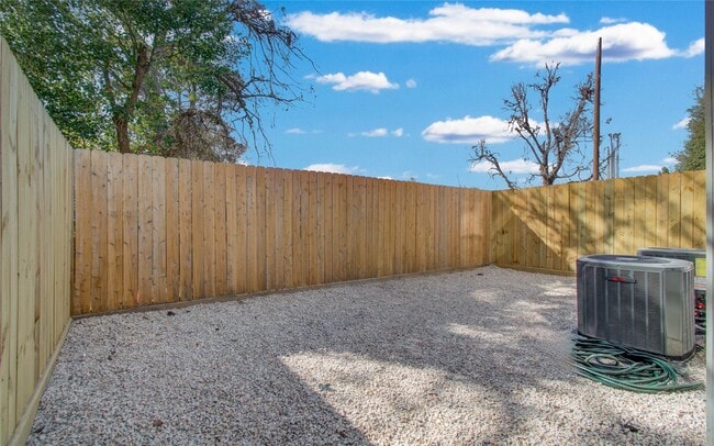 Building Photo - 4605 Edison St