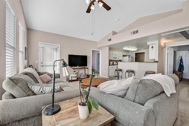 Building Photo - 10550 W Alexander Rd