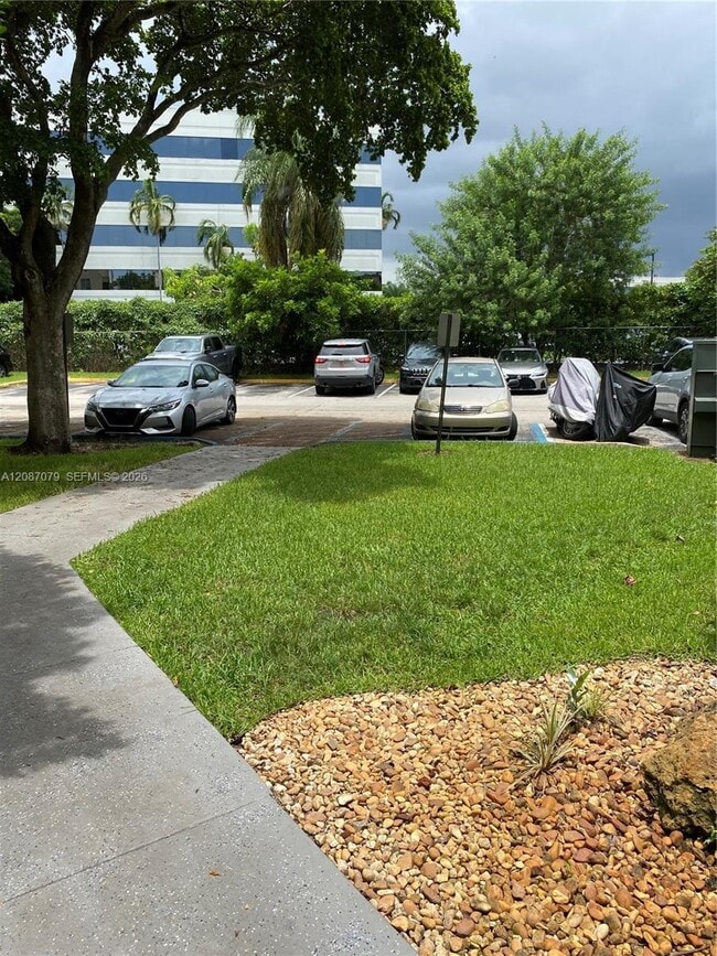 Building Photo - 8245 Lake Dr