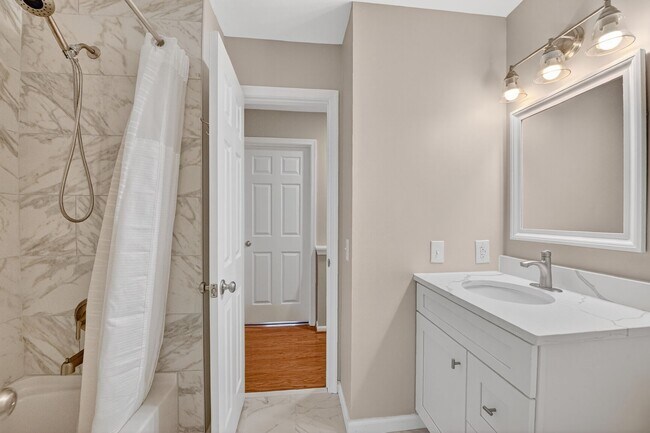 Building Photo - 6265 Astrid Cove