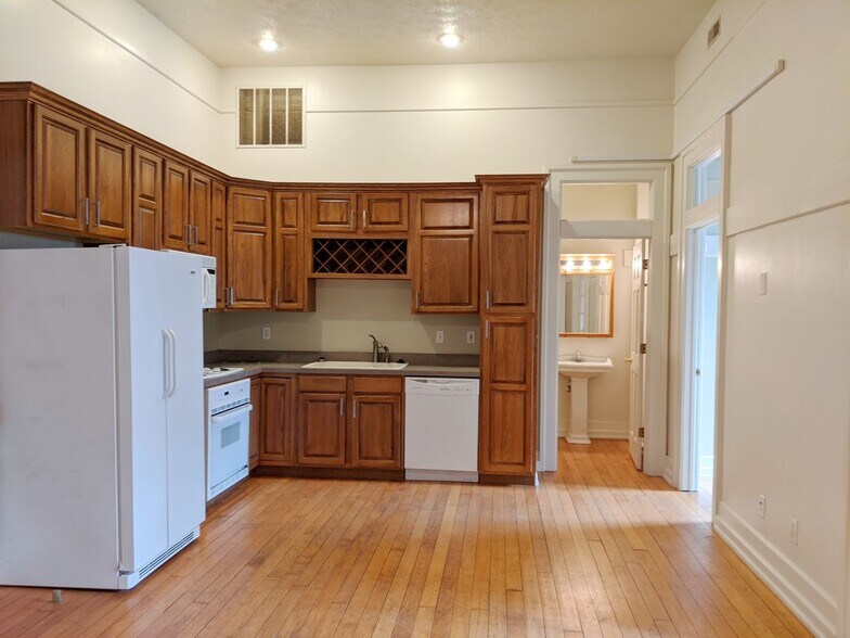 Building Photo - Vance - Residential