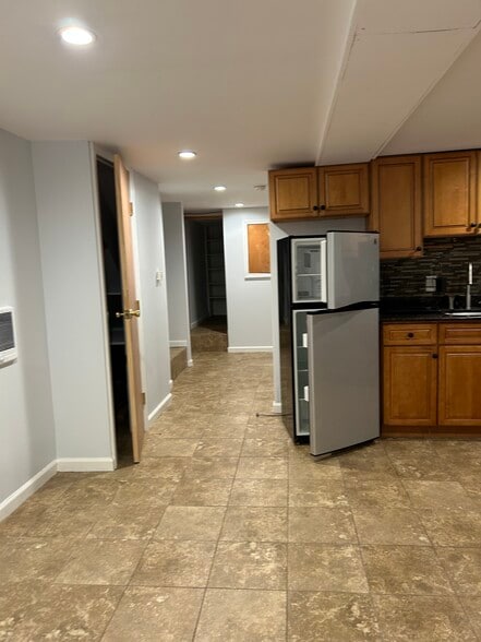 Building Photo - 2832 Maitland Ave