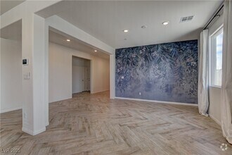 Building Photo - 6390 Montrose Park Ct