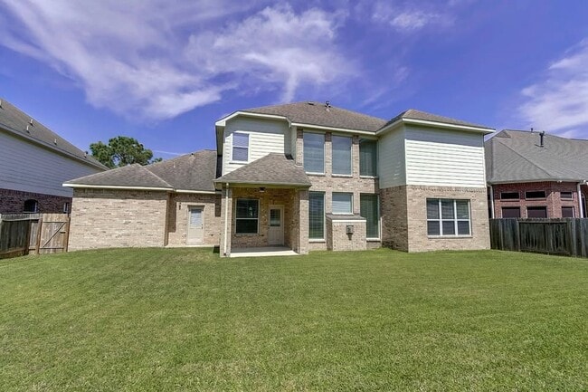 Building Photo - 16531 Ruby Meadow Dr