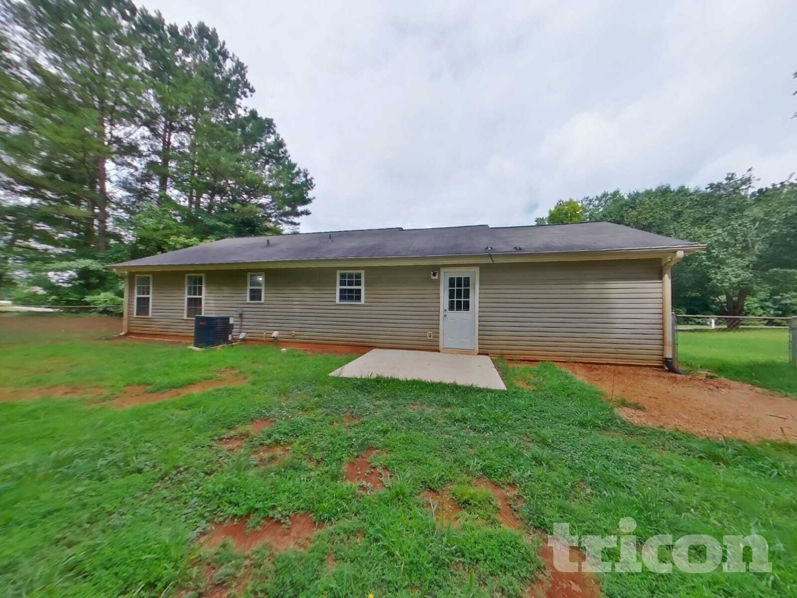 Building Photo - 1173 Woodwind Dr