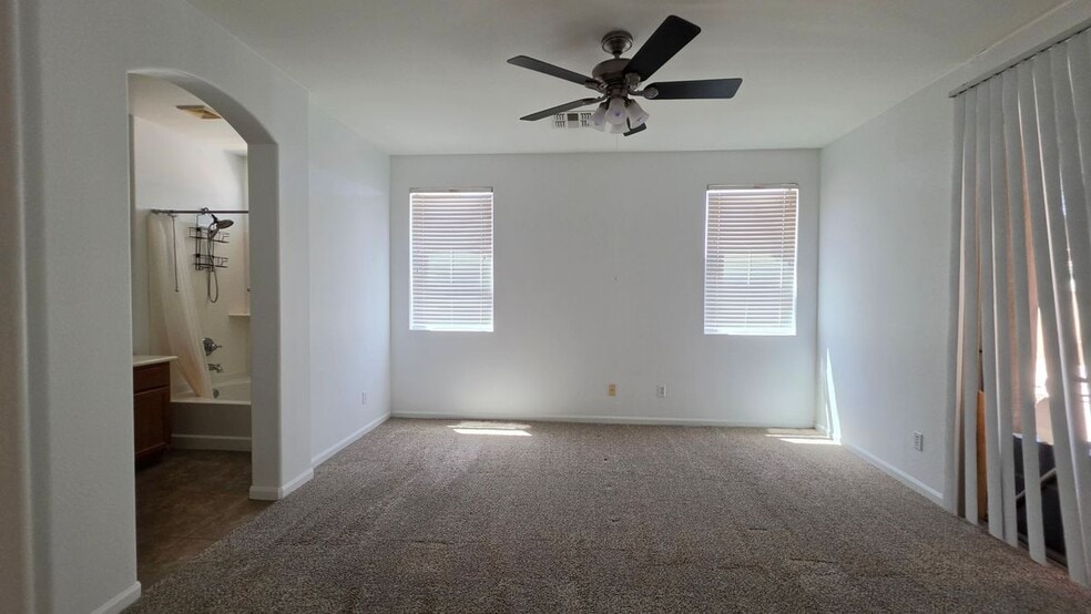 Building Photo - 21742 N Bradford Dr