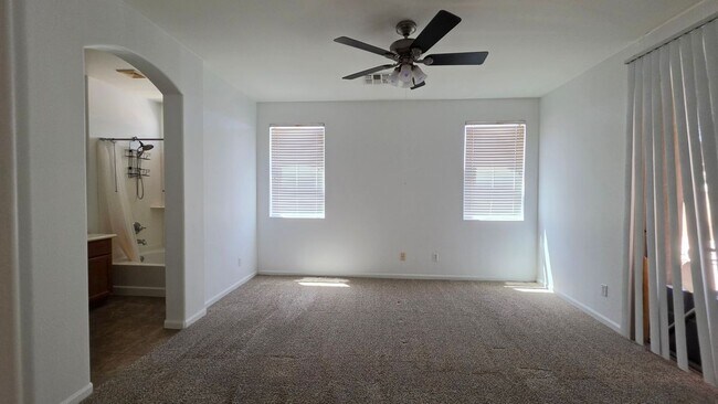 Building Photo - 21742 N Bradford Dr