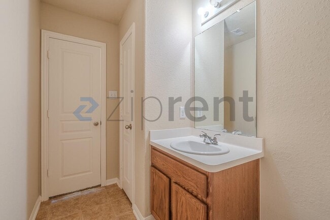 Building Photo - 3029 Cambridge Meadows Ln