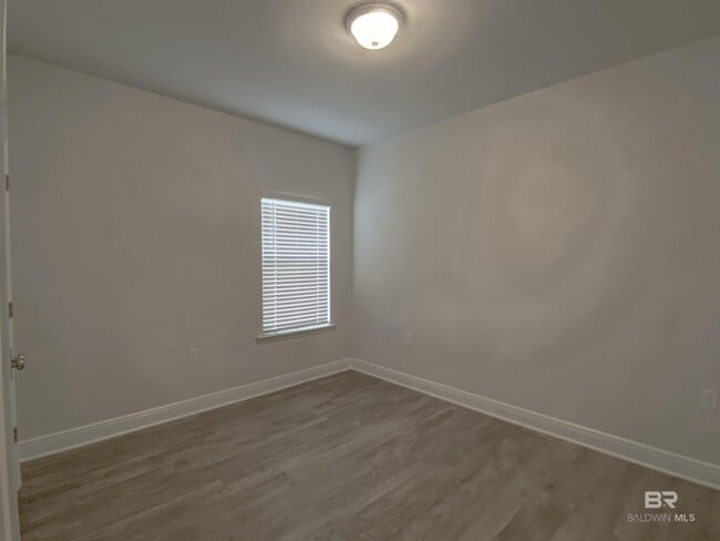 Building Photo - 24847 Smarty Jones Cir