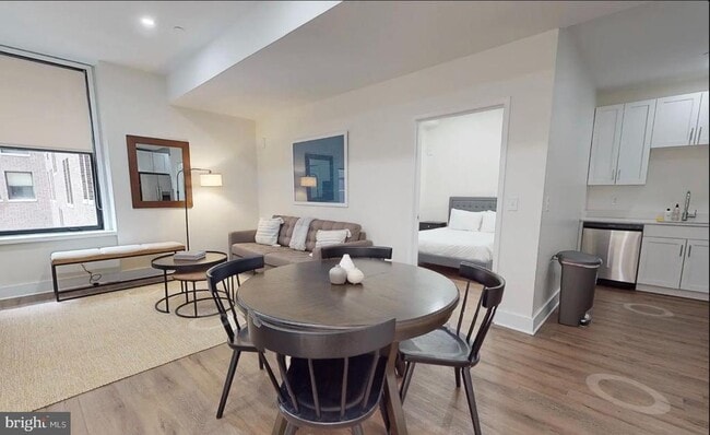 Building Photo - 150 S Independence Mall W