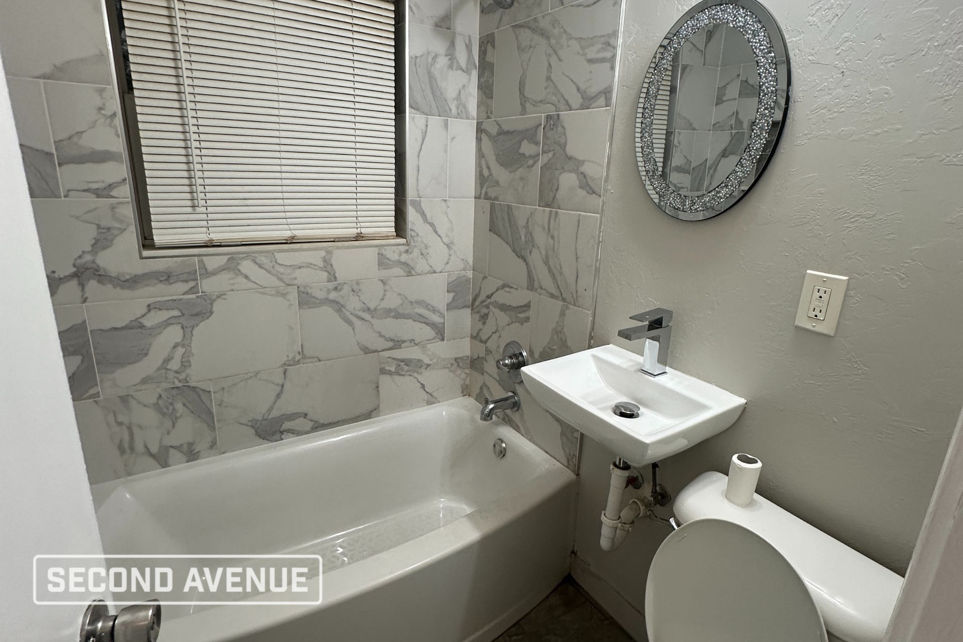 Building Photo - 3632 Firethorn Dr