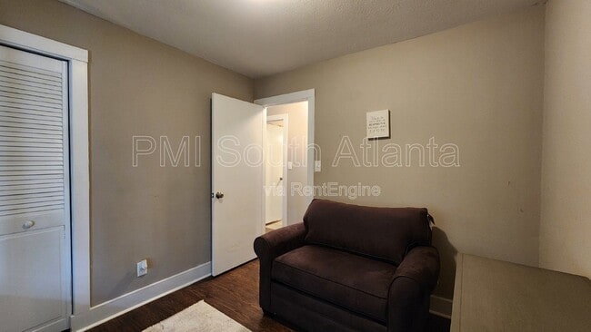 Building Photo - 157 Sunrise Cir
