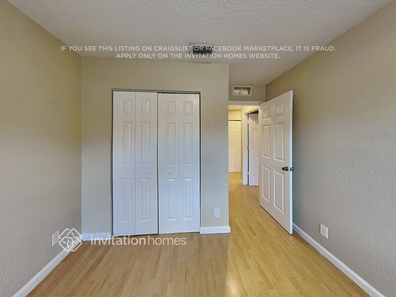 Building Photo - 836 Imperial Lake Rd