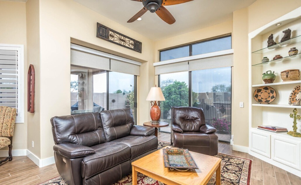 Building Photo - 8331 E Cactus Wren Rd