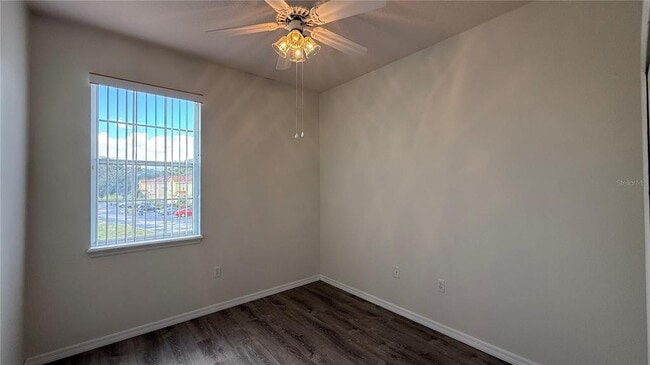 Building Photo - 112 Monroe Cir