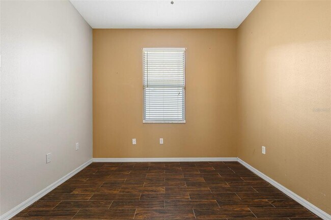 Building Photo - 14330 Tree Swallow Way