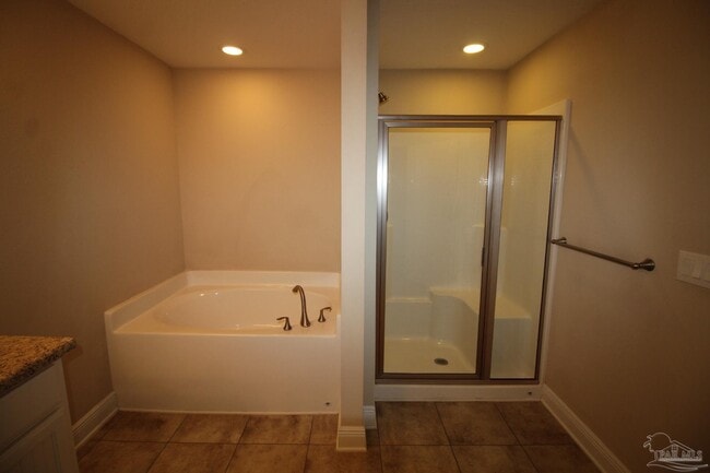 Building Photo - 3730 Weatherstone Cir