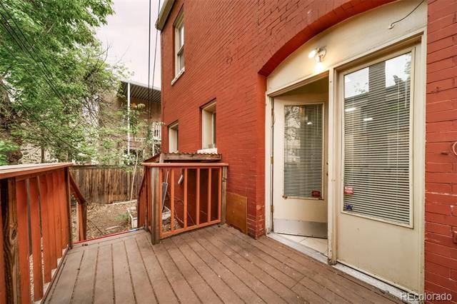 Building Photo - 1214 E 10th Ave