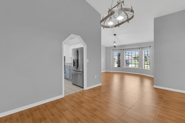 Building Photo - 2414 Sweetwater Blvd