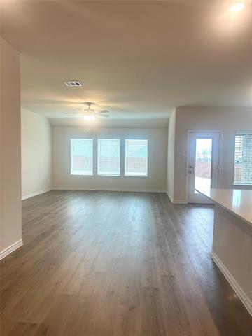 Building Photo - 655 Divine Gardens Dr