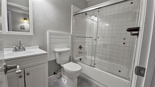 Building Photo - 426 Paldao Dr