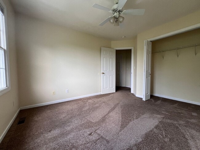 Building Photo - 1443 Willey St