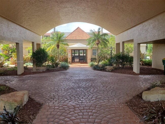 Building Photo - 10451 W Broward Blvd
