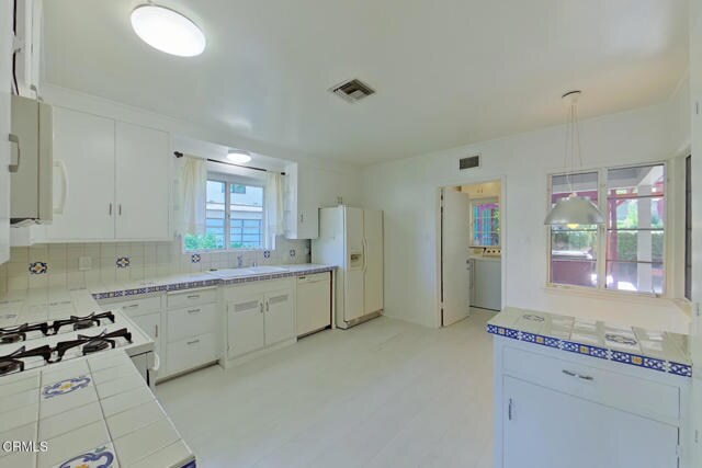 Building Photo - 1462 Glengarry Rd