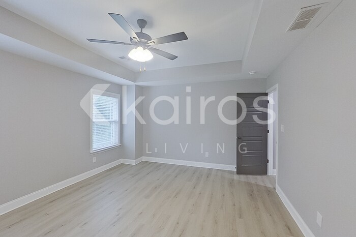 Building Photo - 157 Allentown Wy