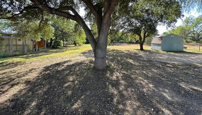 Building Photo - China Grove 4 bedroom, 3 bathroom
