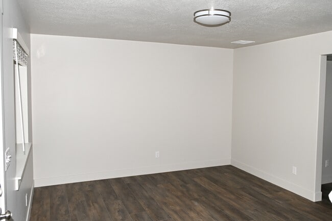 Building Photo - 2782 W 450 N