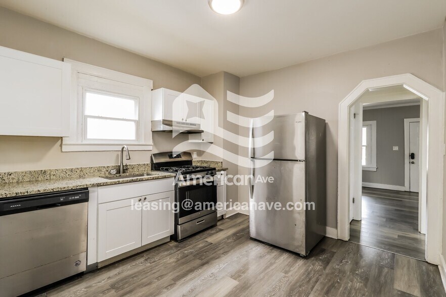 Building Photo - 129 N 38th St