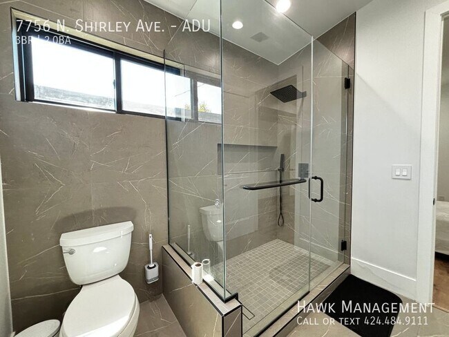 Building Photo - Luxurious 3-Bedroom, 2-Bathroom Unit with ...