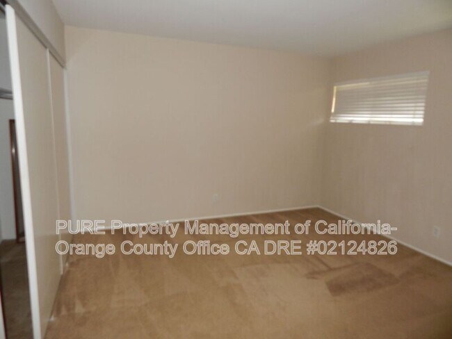 Building Photo - 6092 Larchwood Dr