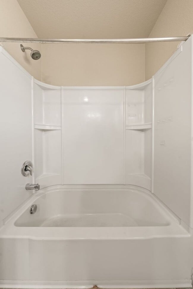 Building Photo - 461 Ashwick Loop