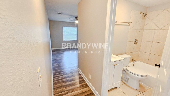 Building Photo - 3716 Ambermist Dr