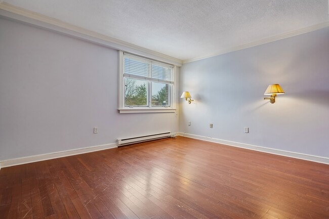 Building Photo - 1 Euclid Ave