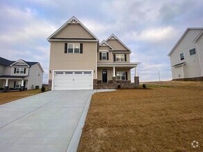 Building Photo - SPACIOUS 2-Story Home in Pikeville School ...