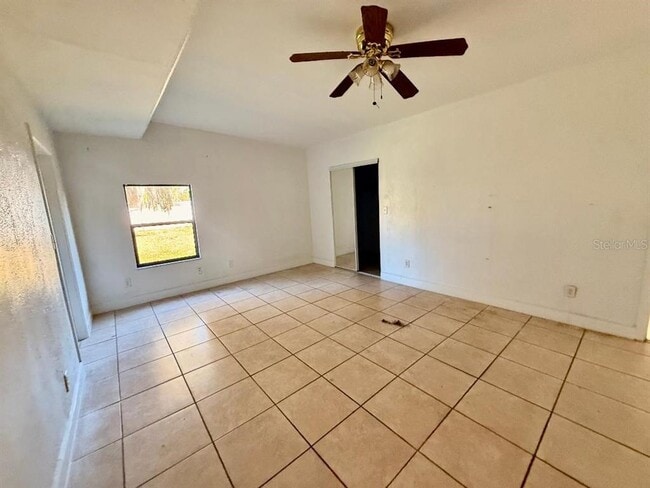 Building Photo - 4303 Anderson Rd