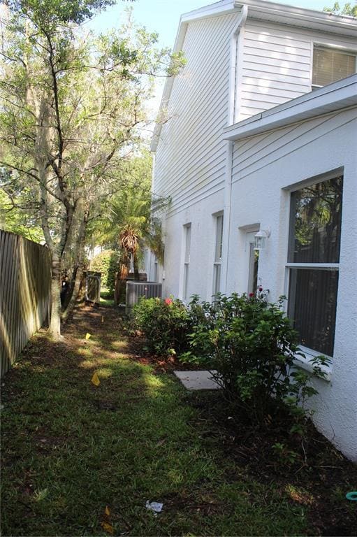 Building Photo - 11737 Carrollwood Cove Dr