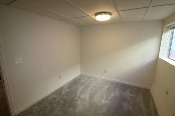Building Photo - 550 45th St