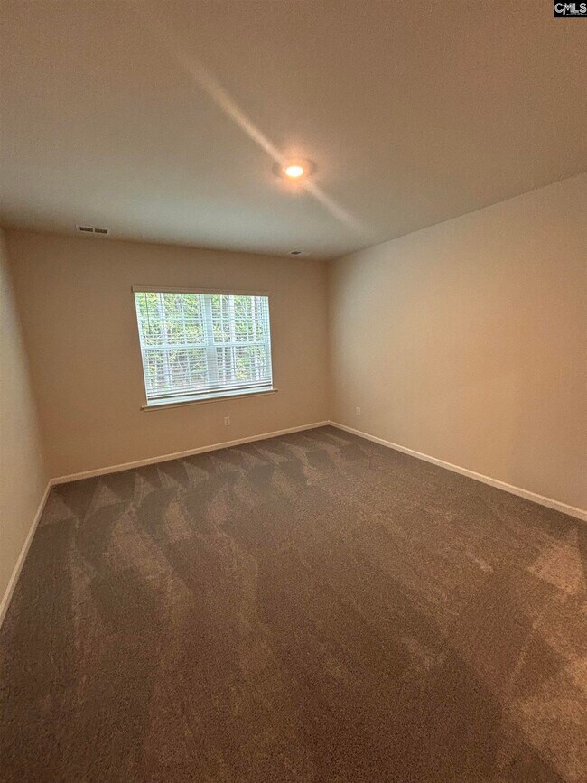 Building Photo - 138 Parkwood Ct