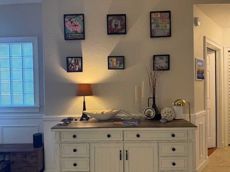 Living room wall - 1701 The Greens Way