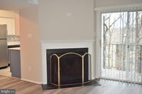 Building Photo - 12121 Chaucer Ln