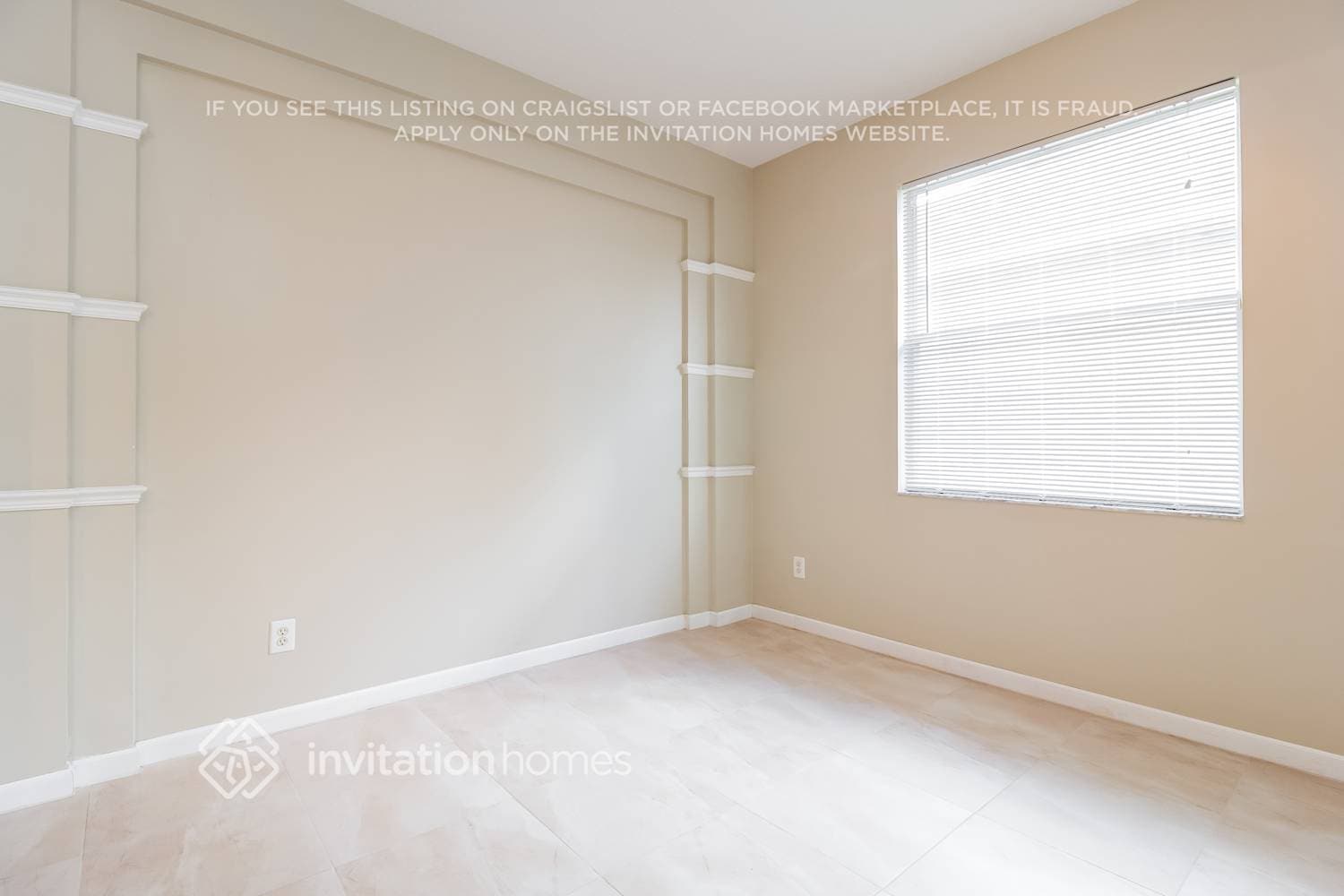 Building Photo - 8571 Lake Windham Ave