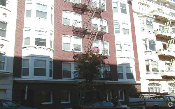 Building Photo - Leonardo Da Vinci Apartments